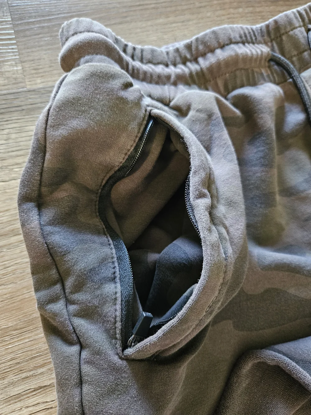 Flexliving Faded Camo Raw Hem Lifting Sweat Shorts